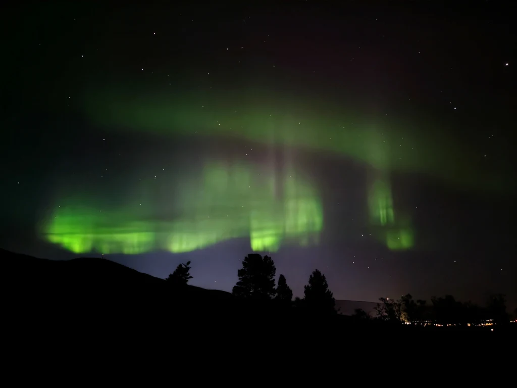 Seria potężnych wybuchów na Słońcu wysłała w stronę Ziemi chmury gorącego gazu,
