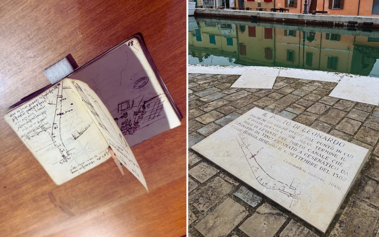 Szkic w notatniku zawierający rysunki i notatki techniczne po lewej stronie, a po prawej płaska tablica kamienna z wygrawerowanym podobnym szkicem i tekstem włoskim, umieszczona na placu przy kanale, odbijającym kolorowe budynki.