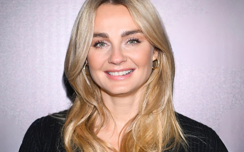 Powrót trendu z dawnych lat. Małgorzata socha zachwyca w sztruksowych spodniach