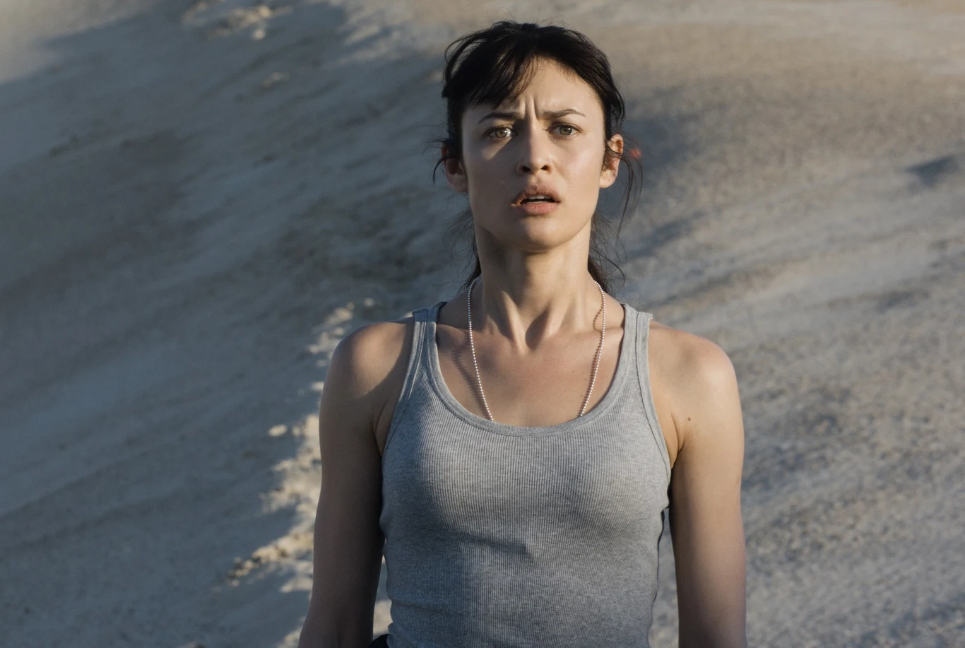 Olga Kurylenko w filmie "Niepamięć" Olga Kurylenko w filmie "Niepamięć"