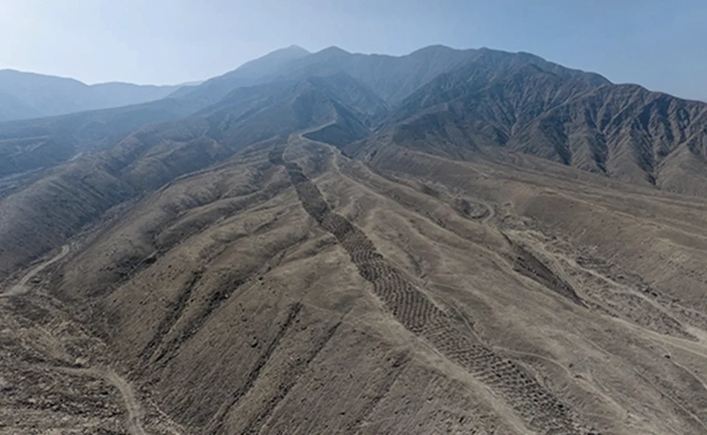 Monte Sierpe: starożytne otwory ujawniają zaawansowaną organizację ekonomiczną Andów Monte Sierpe: starożytne otwory ujawniają zaawansowaną organizację ekonomiczną Andów