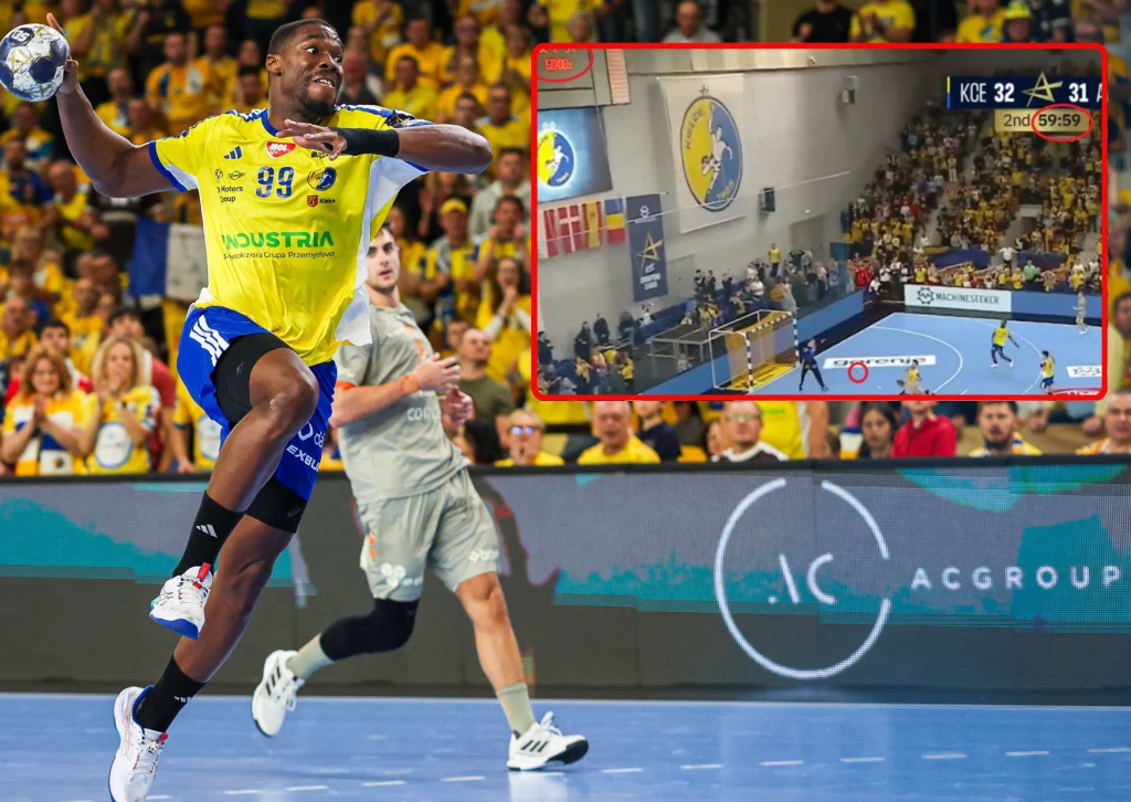 Zawodnik drużyny piłki ręcznej w żółtej koszulce wyskakuje do rzutu na bramkę, w tle widoczna drużyna przeciwna oraz kibice na trybunach. W prawym górnym rogu znajduje się wstawka z powtórką akcji i wynikiem meczu.