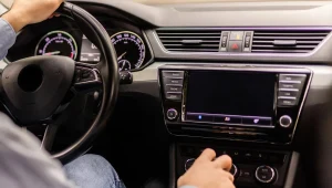 1305 zł kary jeśli masz auto przynajmniej od 5 lat. Kontrole już trwają