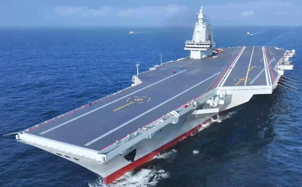 Chiny budują nowy lotniskowiec. Otrzyma napęd jądrowy. Chiny budują nowy lotniskowiec. Otrzyma napęd jądrowy.