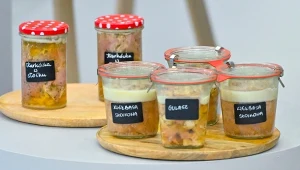Pamiętasz domową kiełbasę ze słoika? Kasia Michoń przekonuje, że nie ma nic łatwiejszego (i pyszniejszego)
