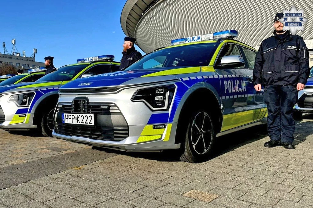 Śląska policja kupiła 72 hybrydowe Kie Niro Śląska policja kupiła 72 hybrydowe Kie Niro
