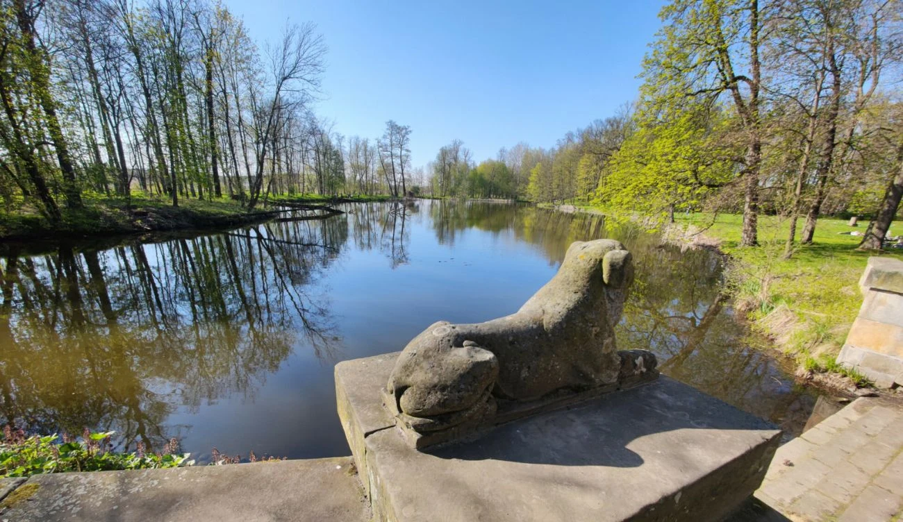 Arkadia Heleny Radziwiłłowej to znakomite miejsce na spokojny spacer