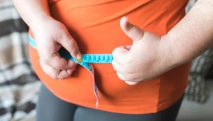 Efekty leków na otyłość to nie tylko mniejszy apetyt. Jakie są skutki uboczne?
