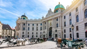 Najlepsze miasto do zwiedzania w Europie. Raj dla turystów blisko Polski