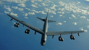 Amerykańskie bombowce B-52 wykonują loty nad Morzem Bałtyckim