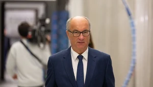 Najnowszy sondaż uderza w koalicję. Większość Polaków jest przeciw