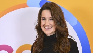 Moda zaczyna się od głowy (i to dosłownie). Marta Kilian o mocy jesiennych dodatków