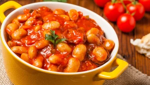 Najzdrowsze jednogarnkowe danie PRL. Działa jak miotełka dla jelit, wspiera młody wygląd, a w nowej wersji jest idealne na diecie