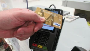 Wyciągi z karty w rękach skarbówki? Resort finansów reaguje na doniesienia