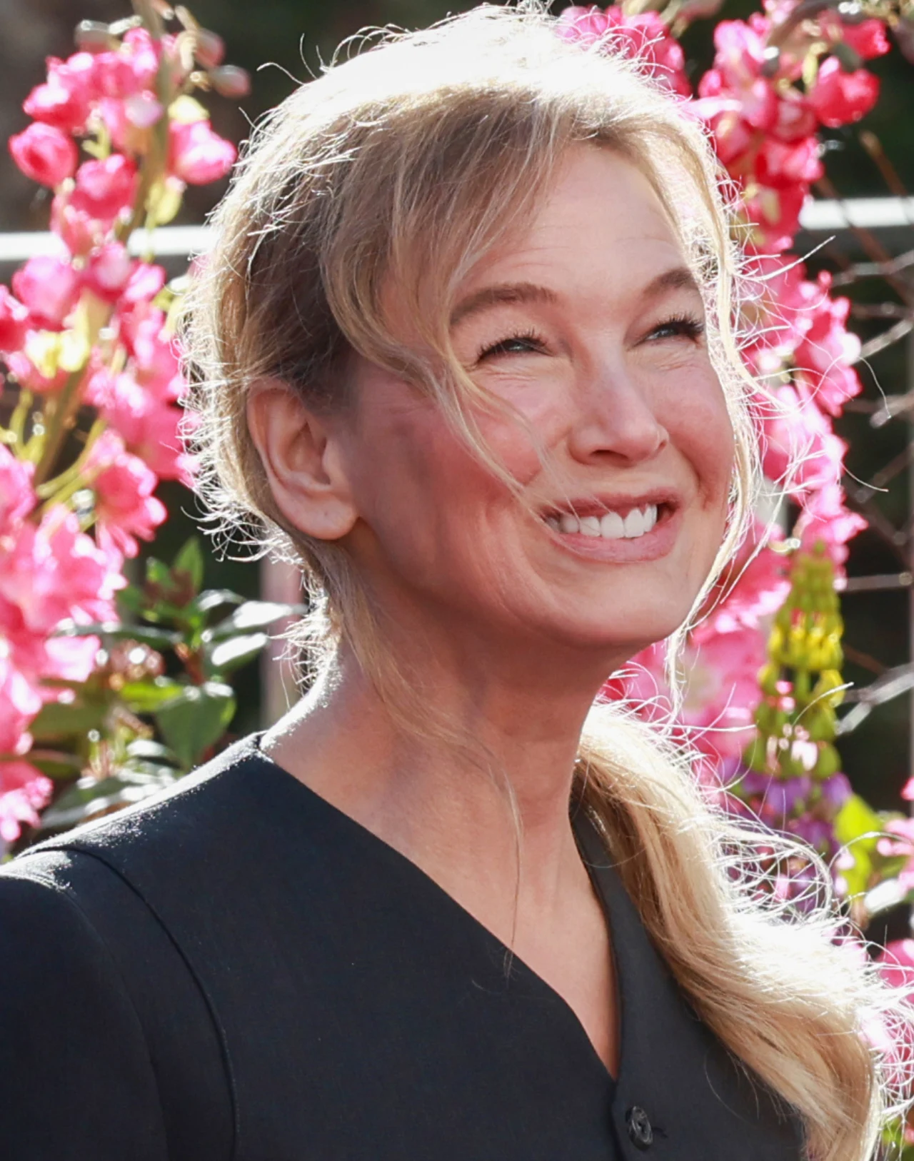 Rene Zellweger zachwyca promiennym wyglądem 