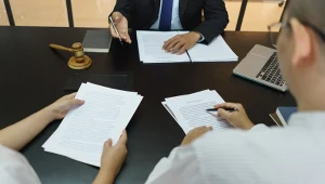 Jakie są skutki zrzeczenia się spadku? O tym musisz pamiętać