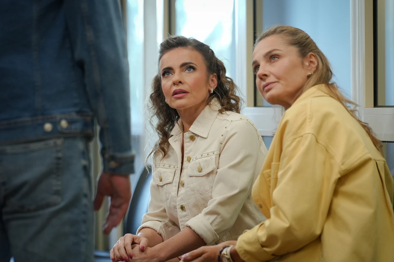 Gabi (Edyta Herbuś) i Inga (Małgorzata Socha) znajdą winnego? Gabi (Edyta Herbuś) i Inga (Małgorzata Socha) znajdą winnego?