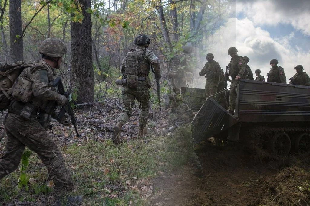 Ukraińcy zszokowani stanem polskiego wojska. Ekspert ma pomysł: To nieuniknione, choć bardzo niepopularne Uzbrojeni żołnierze w mundurach poruszają się przez zalesiony teren, po lewej stronie widoczna grupa wojskowych maszeruje przez las, po prawej kilka osób stoi przy opancerzonym pojeździe na otwartej przestrzeni pod pochmurnym niebem.