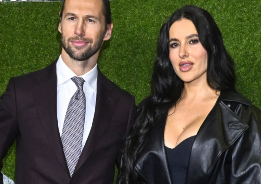 Grzegorz Krychowiak i Celia Jaunat-Krychowiak na premierze "Krychowiak. Krok od szczytu"