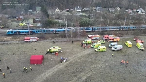 Zderzenie pociągów w Czechach. Kilkadziesiąt osób poszkodowanych