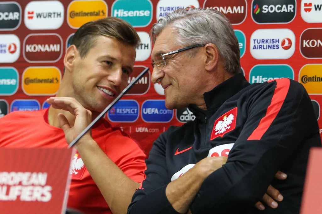 Nawałka miał propozycję dla Krychowiaka. Zaskakująca odpowiedź, cios w Szczęsnego Nawałka miał propozycję dla Krychowiaka. Zaskakująca odpowiedź, cios w Szczęsnego