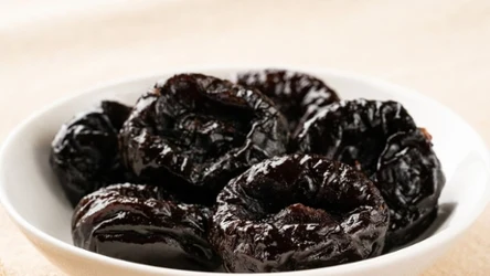 Suszone śliwki zjadane na noc zapewnią zdrowy i spokojny sen