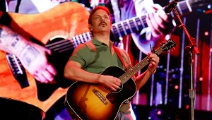 Caleb Followill (Kings Of Leon) w akcji