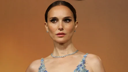 Natalie Portman poznała go na planie swojego najważniejszego filmu. 11 lat później złamał jej serce