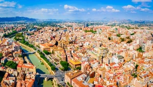 Jedno z najcieplejszych miast Hiszpanii. Turyści niesłusznie je omijają