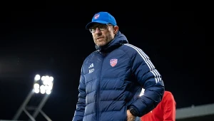 Papszun jeszcze nie odszedł z Rakowa, a już wskazano następcę. Jest problem