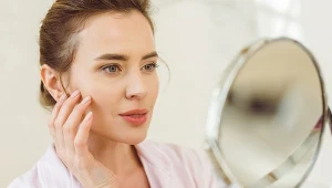 Poranna rutyna, która odejmuje zmęczenie. Skóra od razu wygląda świeżej