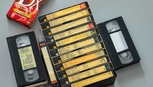 Kasety VHS wracają do łask. Kolekcjonerzy płacą setki złotych
