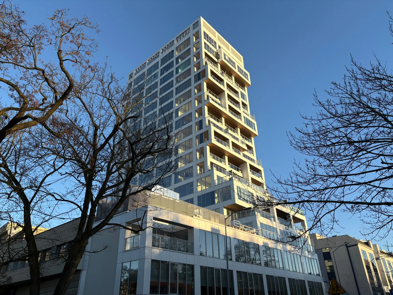 Deweloper tłumaczy zmiany przyczynami technicznymi