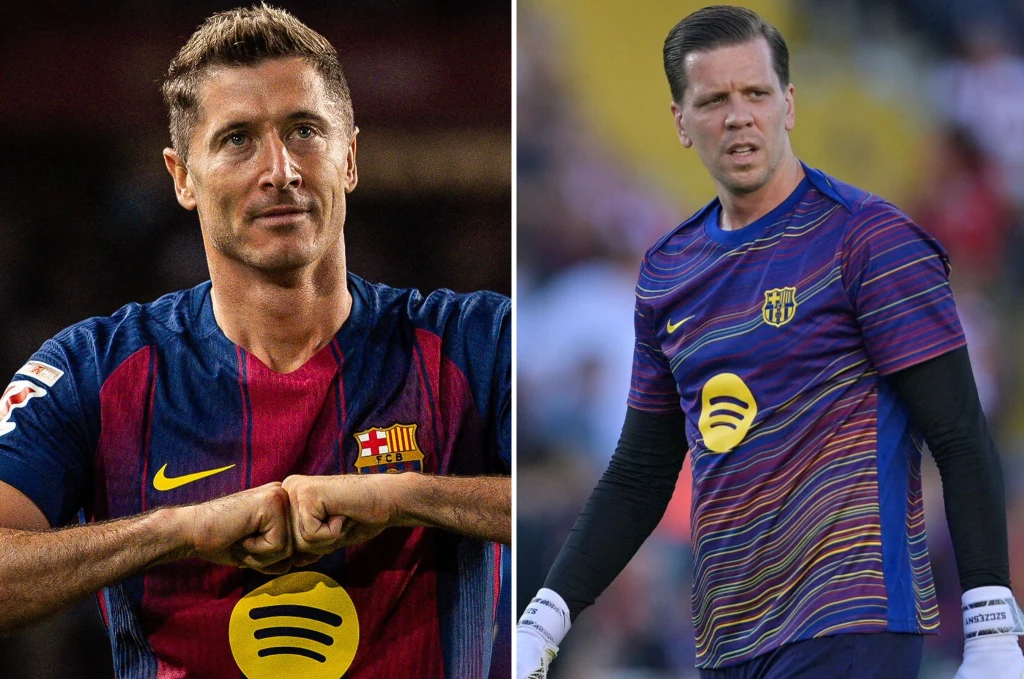 Robert Lewandowski oraz Wojciech Szczęsny poznali decyzję Hansiego Flicka Dwóch piłkarzy w strojach Barcelony, po lewej mężczyzna wykonuje gest złożonymi dłońmi na klatce piersiowej, po prawej bramkarz w sportowej bluzie z rękawicami, obaj na tle boiska.