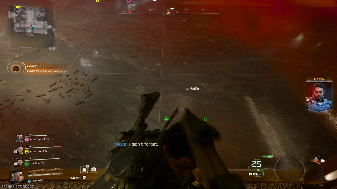 Black Ops 7 Widok z perspektywy pierwszej osoby w grze komputerowej, część ekranu zajmuje broń bohatera. Po lewej stronie widoczne są profile graczy drużyny oraz mini-mapa. W prawym górnym rogu znajduje się portret postaci z komunikatem, a w centrum ekranu widać o...