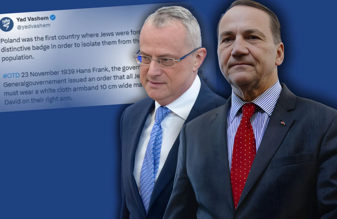 Były ambasador RP Marek Magierowski i szef MSZ Radosław Sikorski odnieśli się do wpisu Jad Waszem Dwóch elegancko ubranych mężczyzn na pierwszym planie, jeden w okularach i niebieskim garniturze, drugi w ciemnym garniturze i czerwonym krawacie, w tle widoczny tweet z konta Yad Vashem dotyczący historii Żydów w Polsce podczas II wojny światowej.