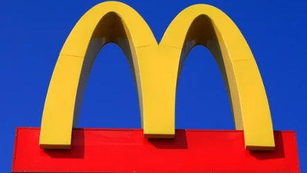 Nowe zestawy McDonald's na święta z pewnością przyciągną sporo fanów nie tylko Grincha