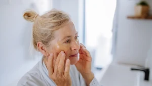 Cera naczynkowa zimą. Jak o nią dbać, by zachowała zdrowy wygląd?