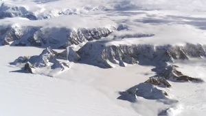 Naukowcy pobrali próbki z rejonu występowania anomalii na Antarktydzie. To pierwsze tego typu badanie.