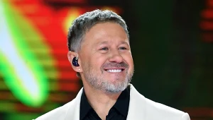 Andrzej Piaseczny w zaskakującej wersji przeboju. "Cud, miód i orzeszki"