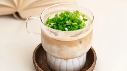 Scallion latte to nowy trend z prosto z Chin, który podbija Tik Toka