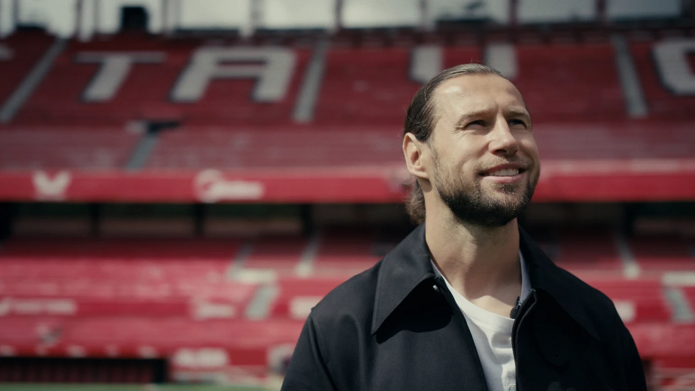 Grzegorz Krychowiak w serialu "Krok od szczytu" Grzegorz Krychowiak w serialu "Krok od szczytu"