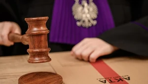 Każde nadużycie powinno być zgłaszane do odpowiednich organów, żeby sprawca przemocy poniósł konsekwencje