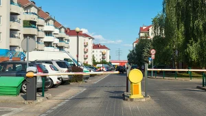 Wiem, jak otworzyć prawie każdy szlaban. Trik działa, ale nie skorzystam