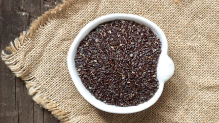 Pij codziennie rano - ciesz się płaskim brzuchem i zdrowymi jelitami. Wystarczy jedna łyżeczka dziennie 