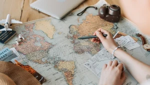 Planując transport, pamiętaj też o transporcie w miejscu docelowym