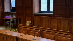 Zadzwonił do radia i groził Donaldowi Tuskowi. Prokuratura podjęła decyzję