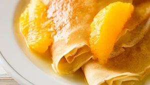 Crêpes Suzette – klasyk francuskiej sztuki deserowej według Debory Suliborskiej
