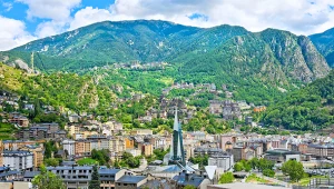 Bez lotniska, ale z charakterem. O Andorze – mikroksięstwie w sercu Pirenejów