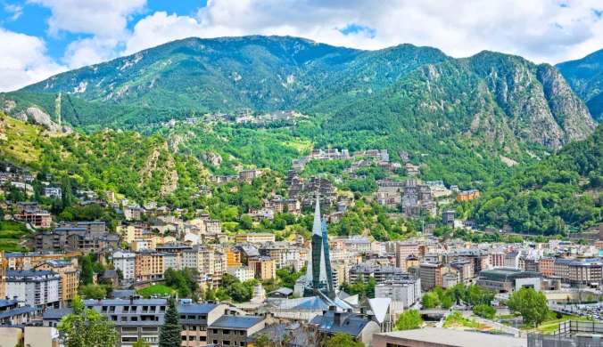Bez lotniska, ale z charakterem. O Andorze – mikroksięstwie w sercu Pirenejów